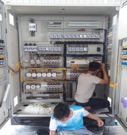 Tủ điện điều khiển cho trạm xử lý nước