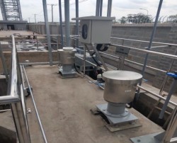 Mixing machine for slurry, liquid slurry