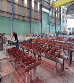 Gia công giá đỡ